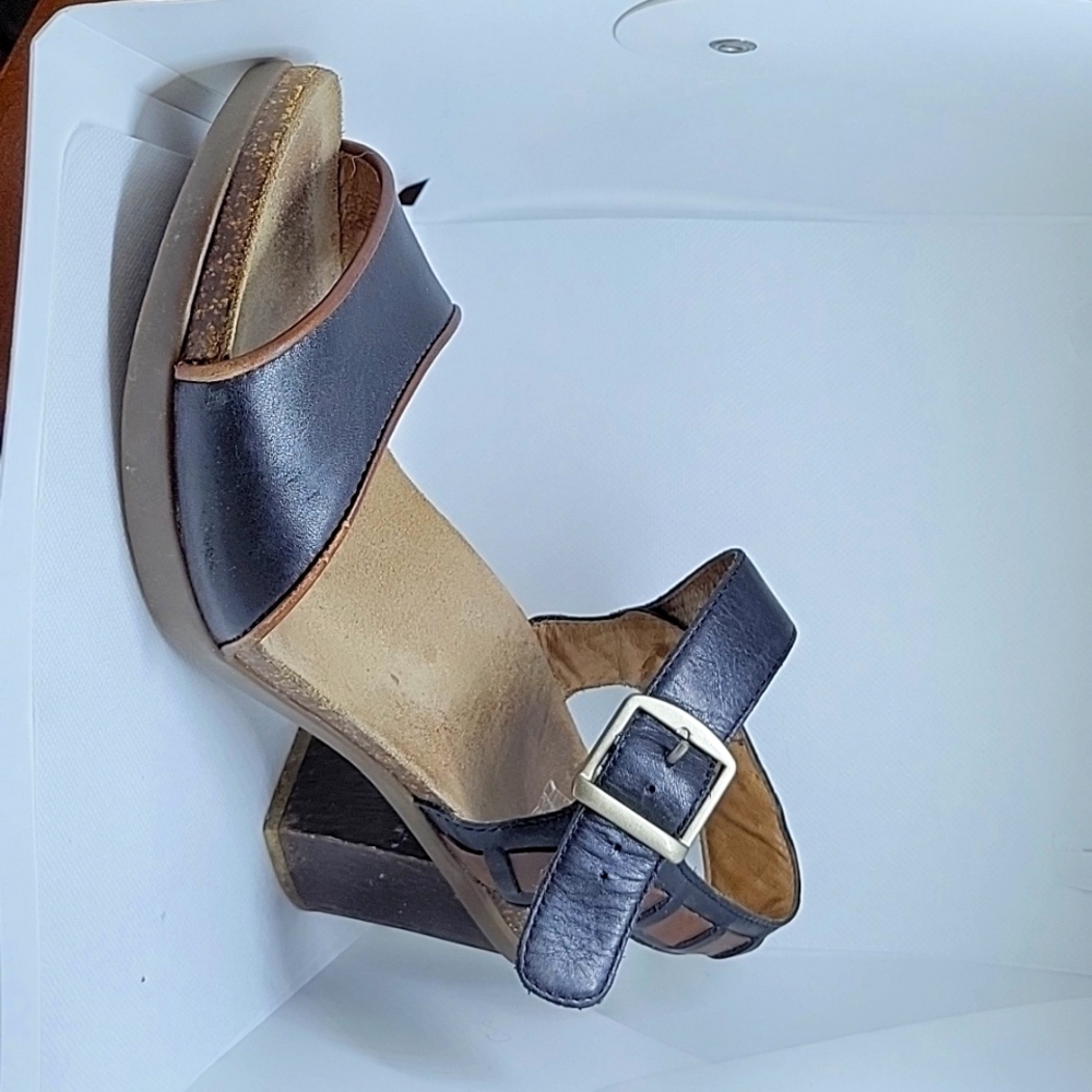 Dansko sandal with heel Size 41